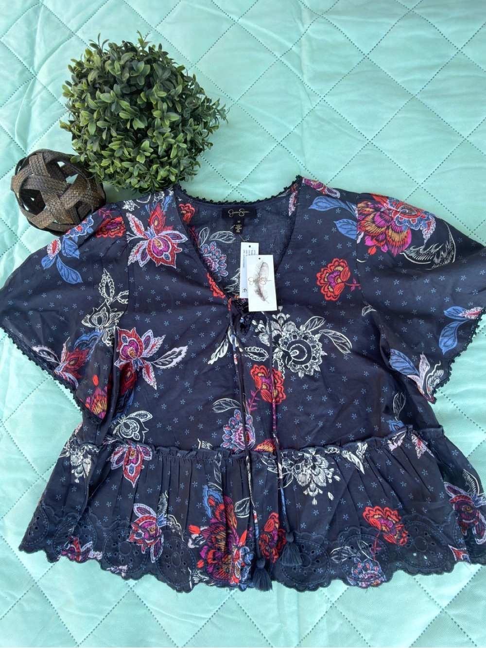Jessica Simpson Navy Floral Peplum Tunic
